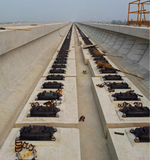 鐵路橋面聚脲防水工程