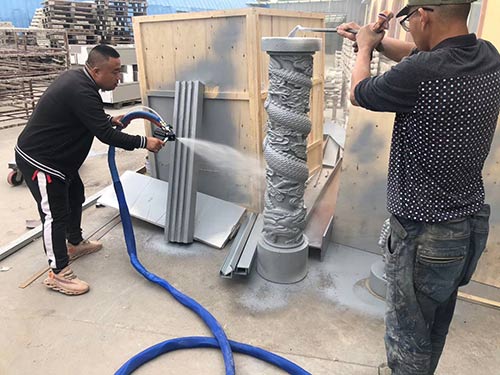 泡沫雕塑上面噴聚脲結實嗎 液壓聚脲噴涂機